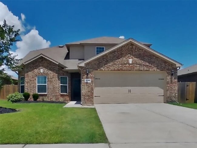 property at 504 Red Dusk Paint Dr