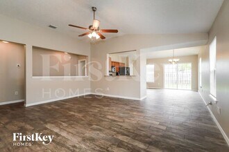 518 MacKenzie Cir in St. Augustine, FL - Building Photo - Building Photo