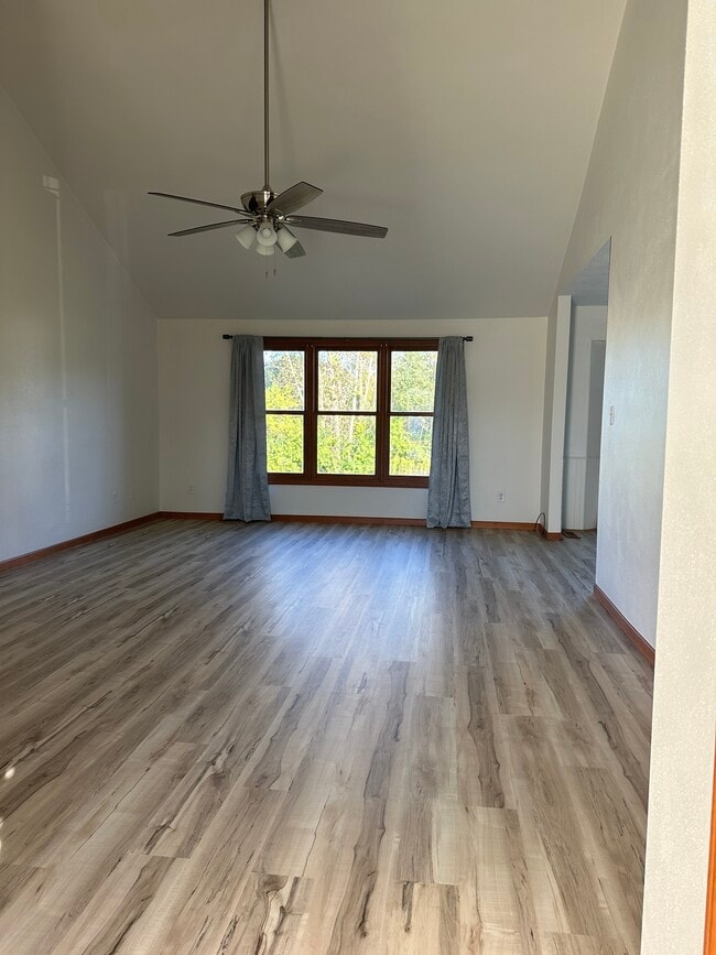 30647 Ashwood Dr in Granger, IN - Building Photo - Building Photo