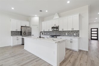 9711 Champion Heavens Dr in Spring, TX - Building Photo - Building Photo
