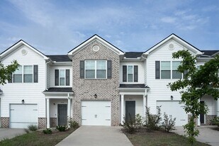 950 Quaint Parish Cir in Graniteville, SC - Building Photo