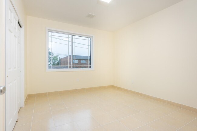 44 Bergen Blvd in Fairview, NJ - Building Photo - Building Photo