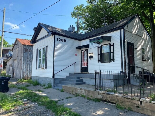 property at 1269 S Jackson St
