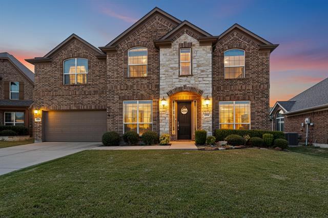 2298 Peaceful Pointe Dr in Little Elm, TX - Building Photo