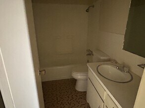 1900 W 9th St in Fort Stockton, TX - Foto de edificio - Building Photo