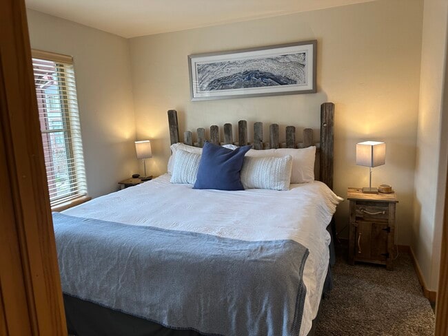 424 Wolf Park Ln in Winter Park, CO - Foto de edificio - Building Photo