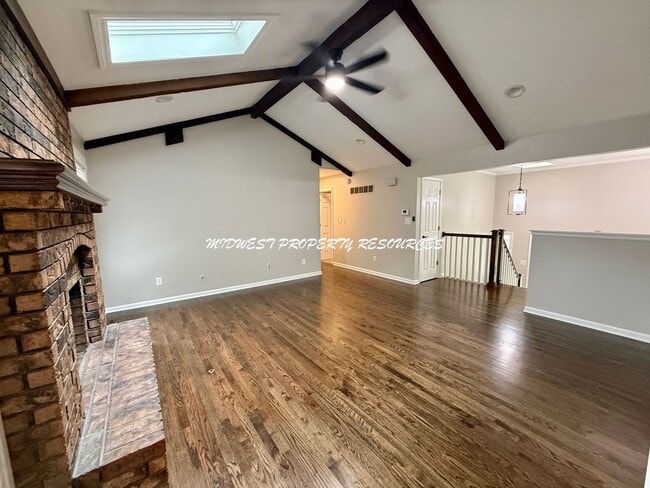 property at 212 SE Moreland School Rd
