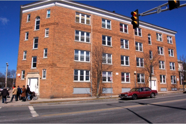 290 Oak St in Holyoke, MA - Building Photo - Building Photo