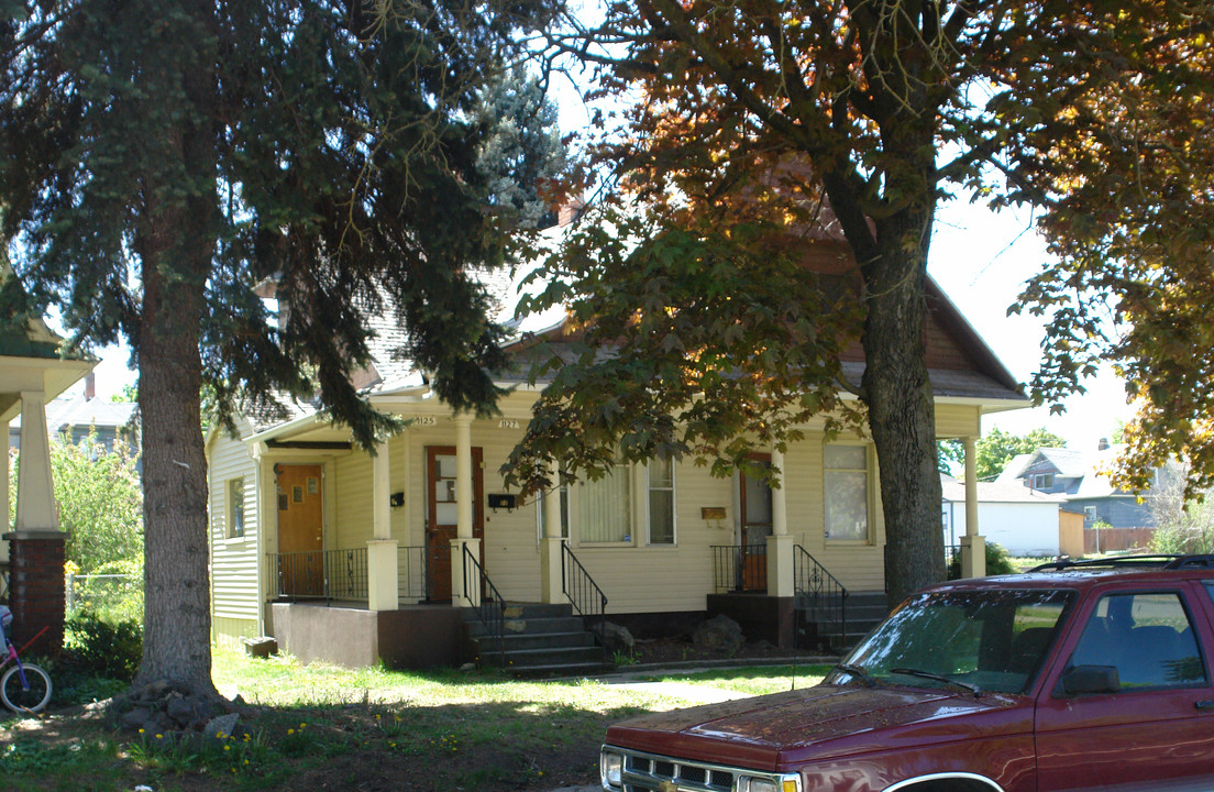 1129 W Augusta Ave in Spokane, WA - Building Photo