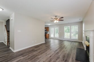 1854 Colin Creek Ln in Charlotte, NC - Building Photo - Building Photo
