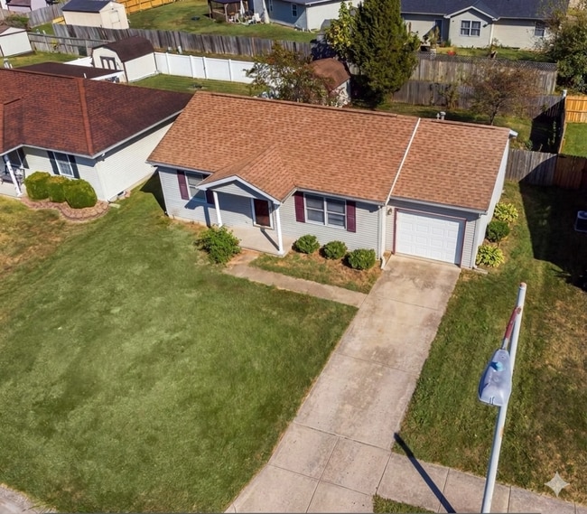 1816 Davcohn Ave in Evansville, IN - Foto de edificio - Building Photo