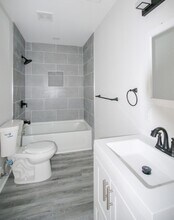 1113 E 69th St in Savannah, GA - Building Photo - Building Photo