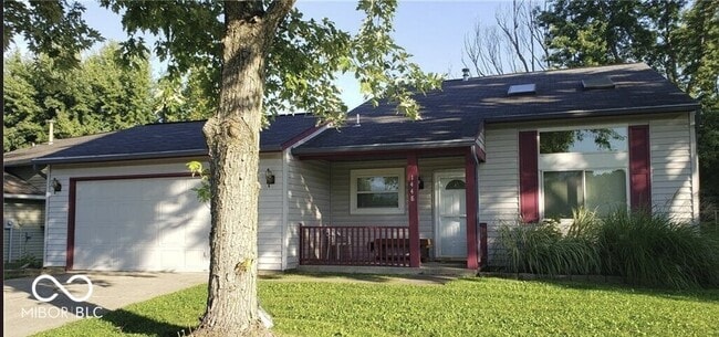 property at 1448 Maria Ave