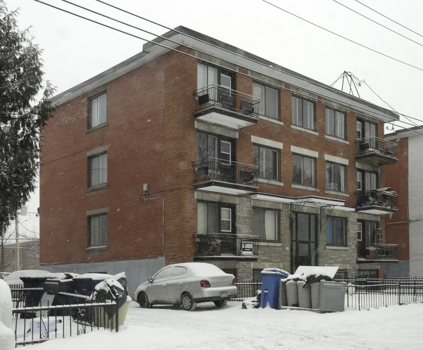 590 81E in Laval, QC - Building Photo