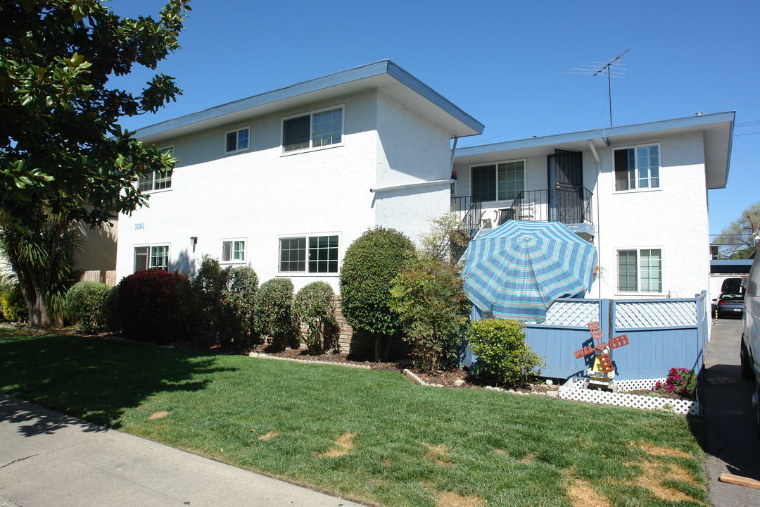 3191 Impala Dr in San Jose, CA - Building Photo