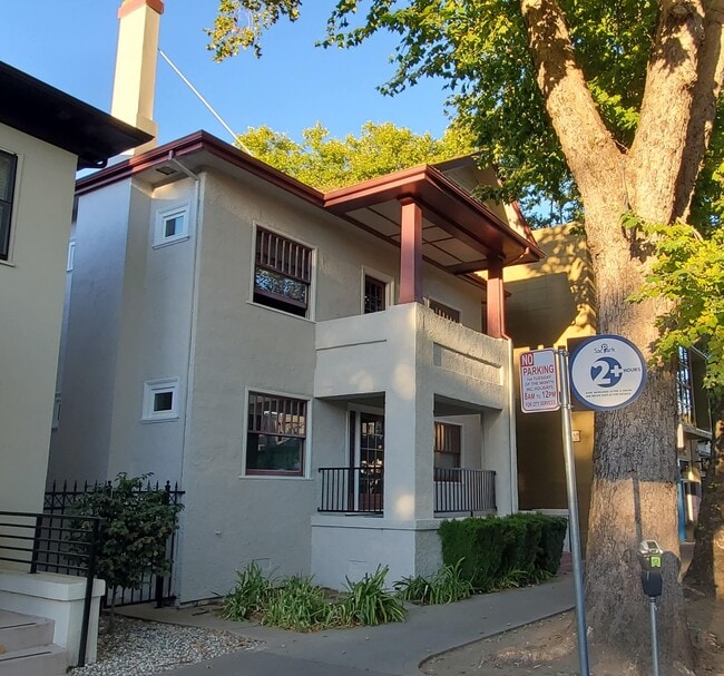 2227 J St, Unit Upper C