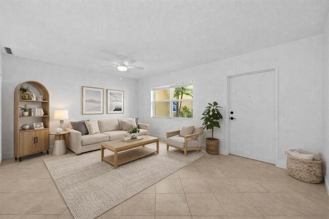 815 Middle River Dr in Fort Lauderdale, FL - Building Photo - Building Photo