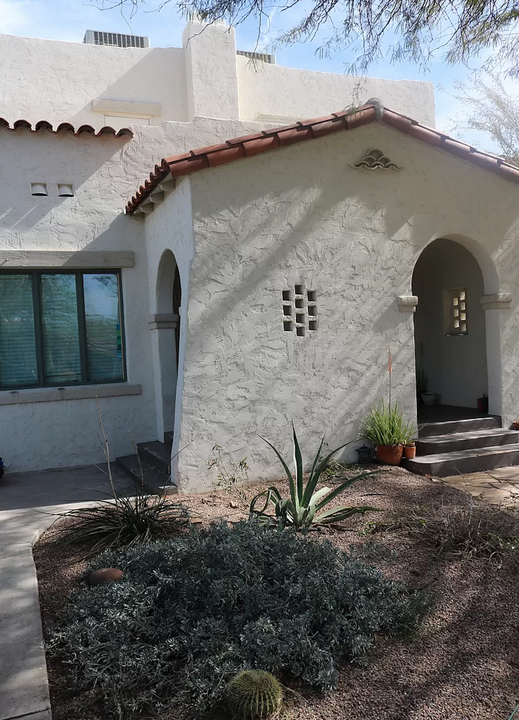 1819 North Laurel Avenue in Phoenix, AZ - Building Photo