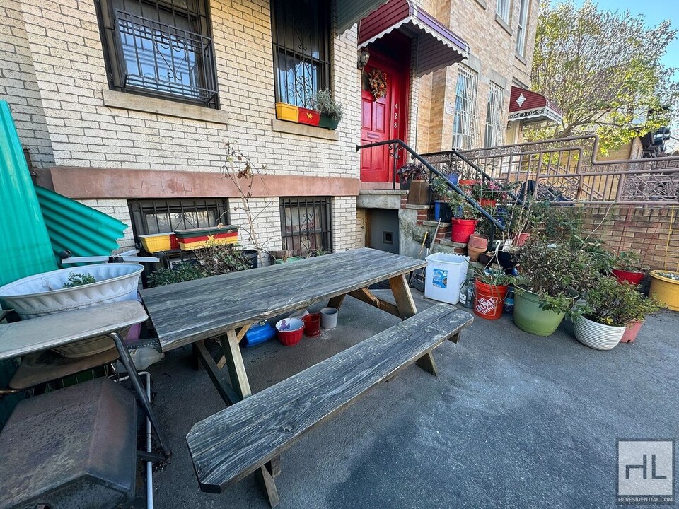 428 Fenimore St in Brooklyn, NY - Building Photo