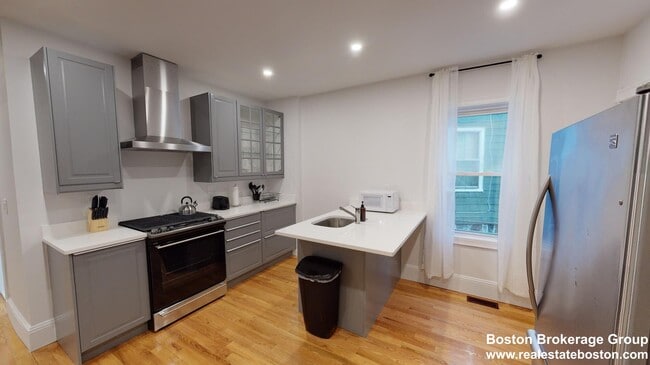 19 Sudan St, Unit #1 in Boston, MA - Building Photo - Building Photo
