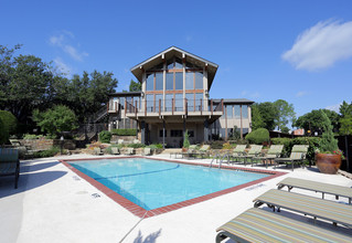 The Chalet in Irving, TX - Foto de edificio - Other