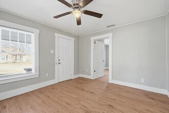 1329 S 11th St, Unit A in Abilene, TX - Building Photo - Building Photo