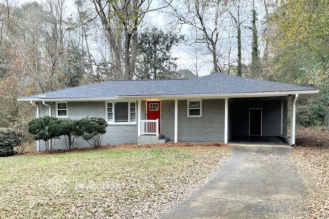 6052 Brookdale Ln SW