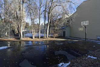 Parkville Apartments in Longmont, CO - Building Photo - Building Photo