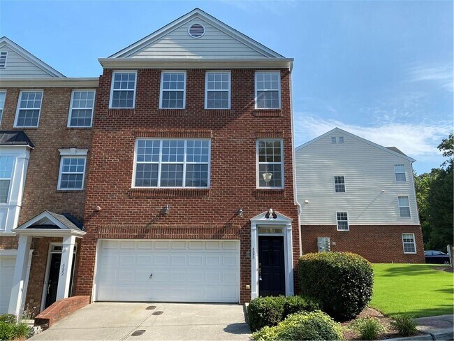 property at 4680 Creekside Villas Way