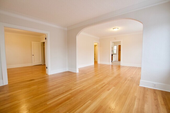 6406-6414 32nd Ave NW in Seattle, WA - Building Photo - Building Photo