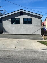 3541 Homeland Dr in Los Angeles, CA - Building Photo - Building Photo