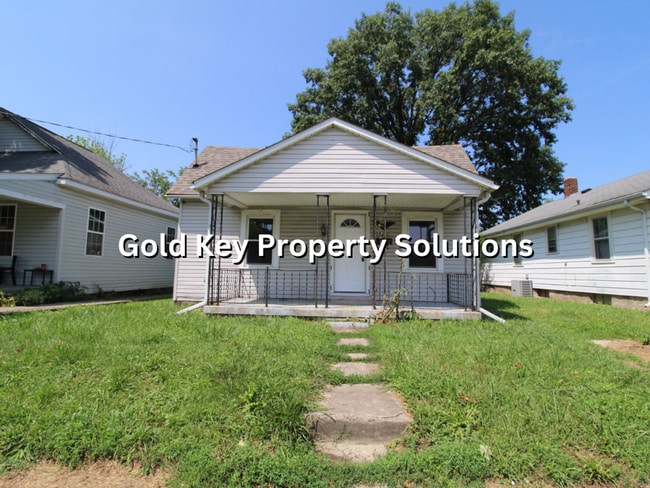 property at 1126 E 27th St