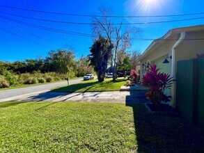 1232 Sasoon Ave in Orlando, FL - Building Photo - Building Photo