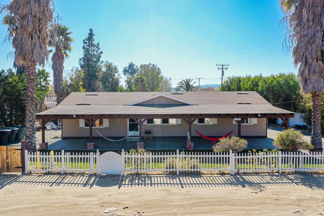 21287 Victorian Ln in Wildomar, CA - Building Photo