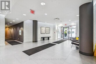 1005 King St W in Toronto, ON - Building Photo - Building Photo