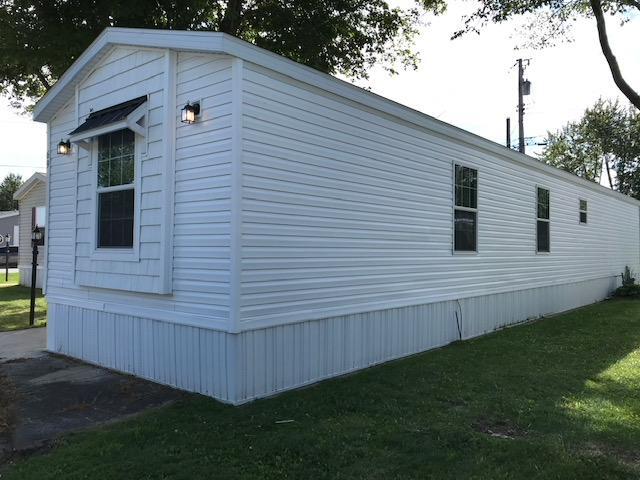 69 Farmington Dr in Michigan City, IN - Building Photo - Building Photo