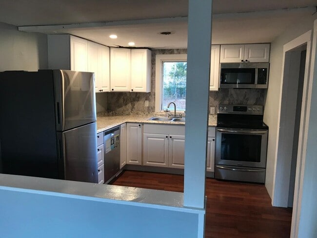 property at 13 Florence St