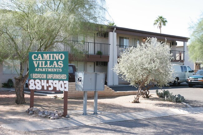 Camino Villas Apartment in Tucson, AZ - Foto de edificio - Building Photo