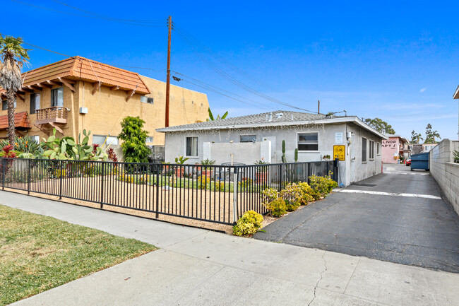 Kalnor Apartments in Norwalk, CA - Building Photo - Building Photo