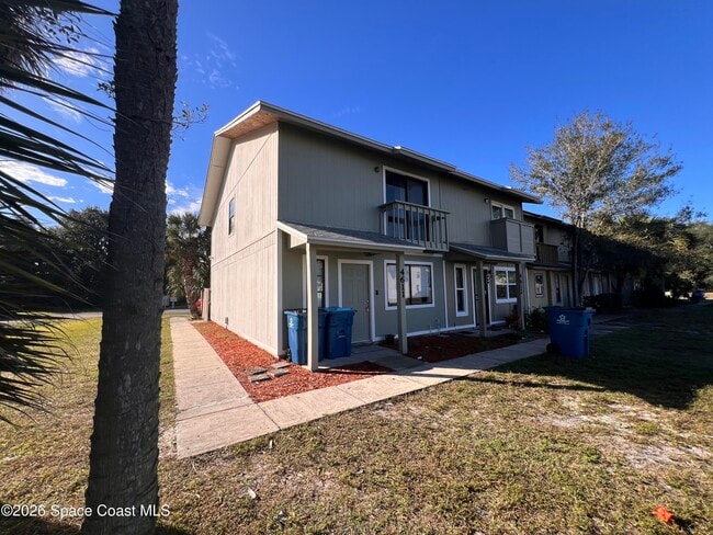 4611 Tree Ridge Ln NE in Palm Bay, FL - Building Photo - Building Photo