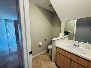 2843 Thaxton Dr in Palm Harbor, FL - Building Photo - Building Photo