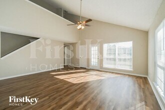 7452 Cliff Cottage Dr in Jacksonville, FL - Building Photo - Building Photo