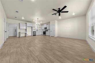 4627 Kings Xing Blvd in Temple, TX - Building Photo - Building Photo