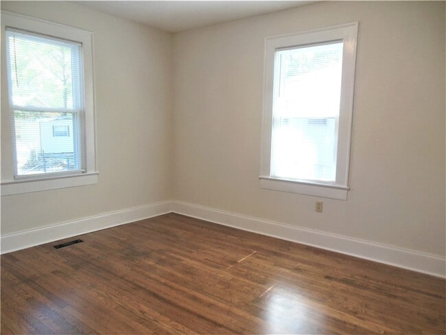 property at 801 Manning St
