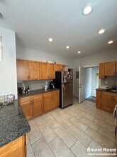 384 Washington St in Cambridge, MA - Building Photo - Building Photo