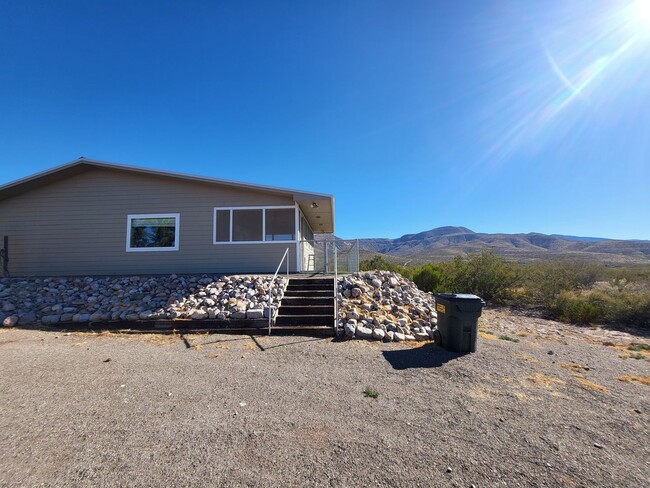 property at 18 Cobblestone Rd