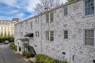 51-77 Peachtree Memorial Dr NW in Atlanta, GA - Building Photo - Building Photo