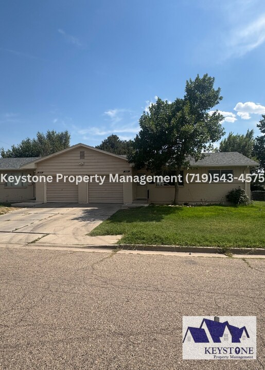 1626 W 31st St in Pueblo, CO - Building Photo