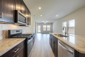 511 Ezra Ln in McKinney, TX - Building Photo - Building Photo