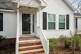 612 W Stallings St in Clayton, NC - Building Photo - Building Photo